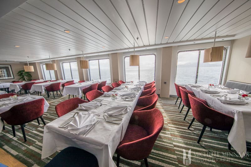 The dining room of the hurtigruten