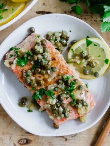 Salmon piccata.